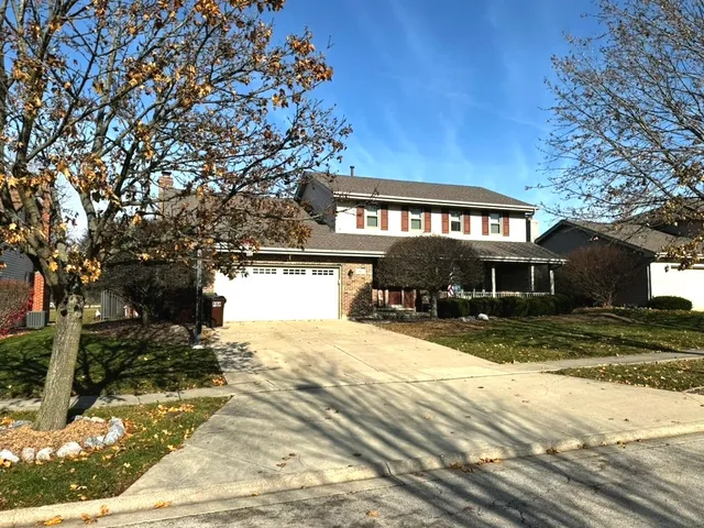 $465,900 | 1861 Grand Prairie Drive, New Lenox, IL 60451