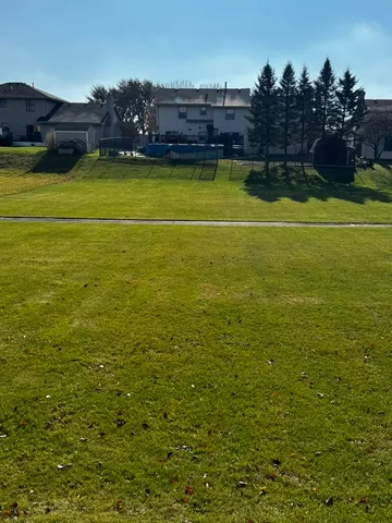 $465,900 | 1861 Grand Prairie Drive, New Lenox, IL 60451