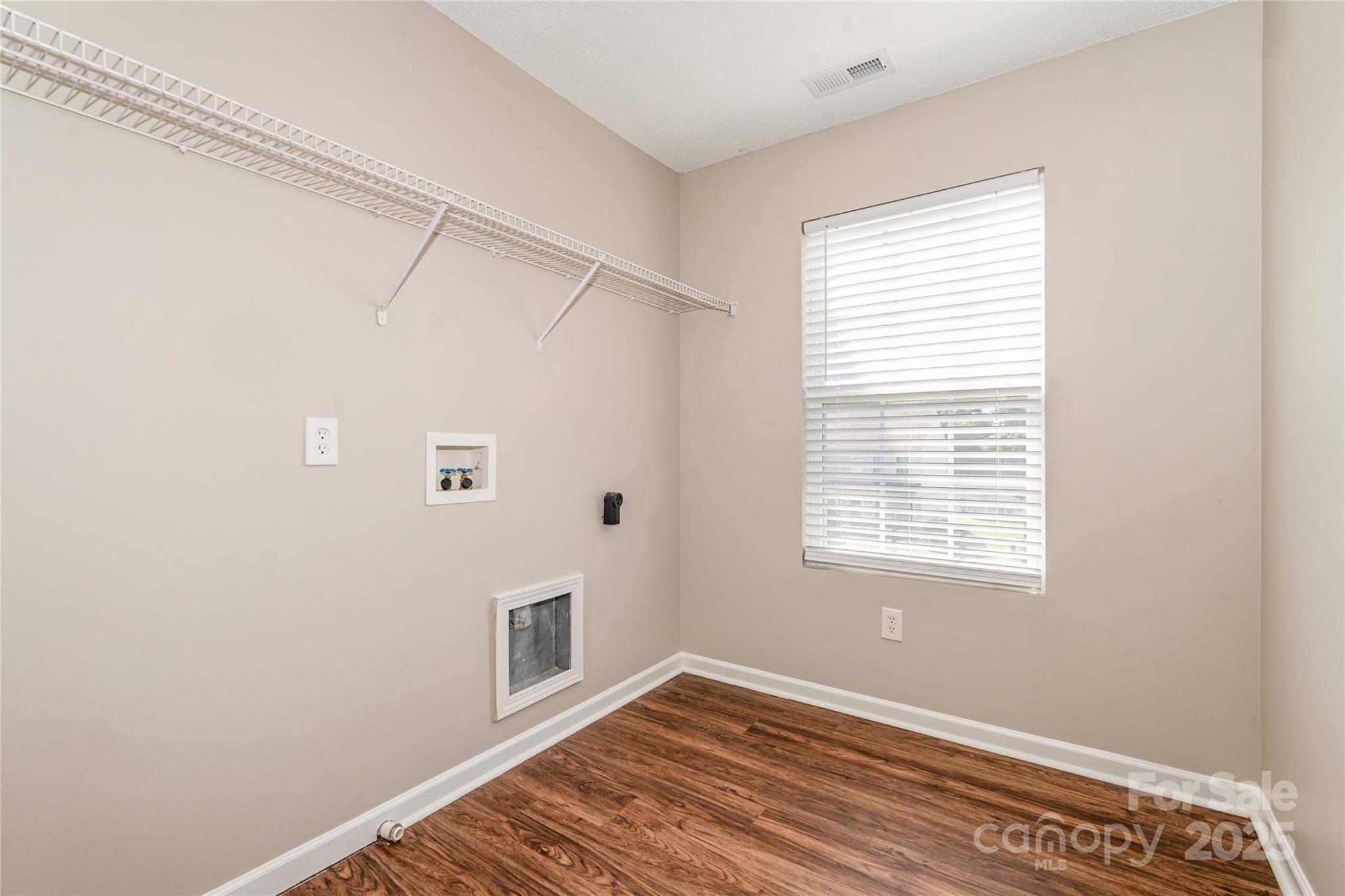 9012 Hedge Maple Road Charlotte, NC 28269 - Photo 18 of 22