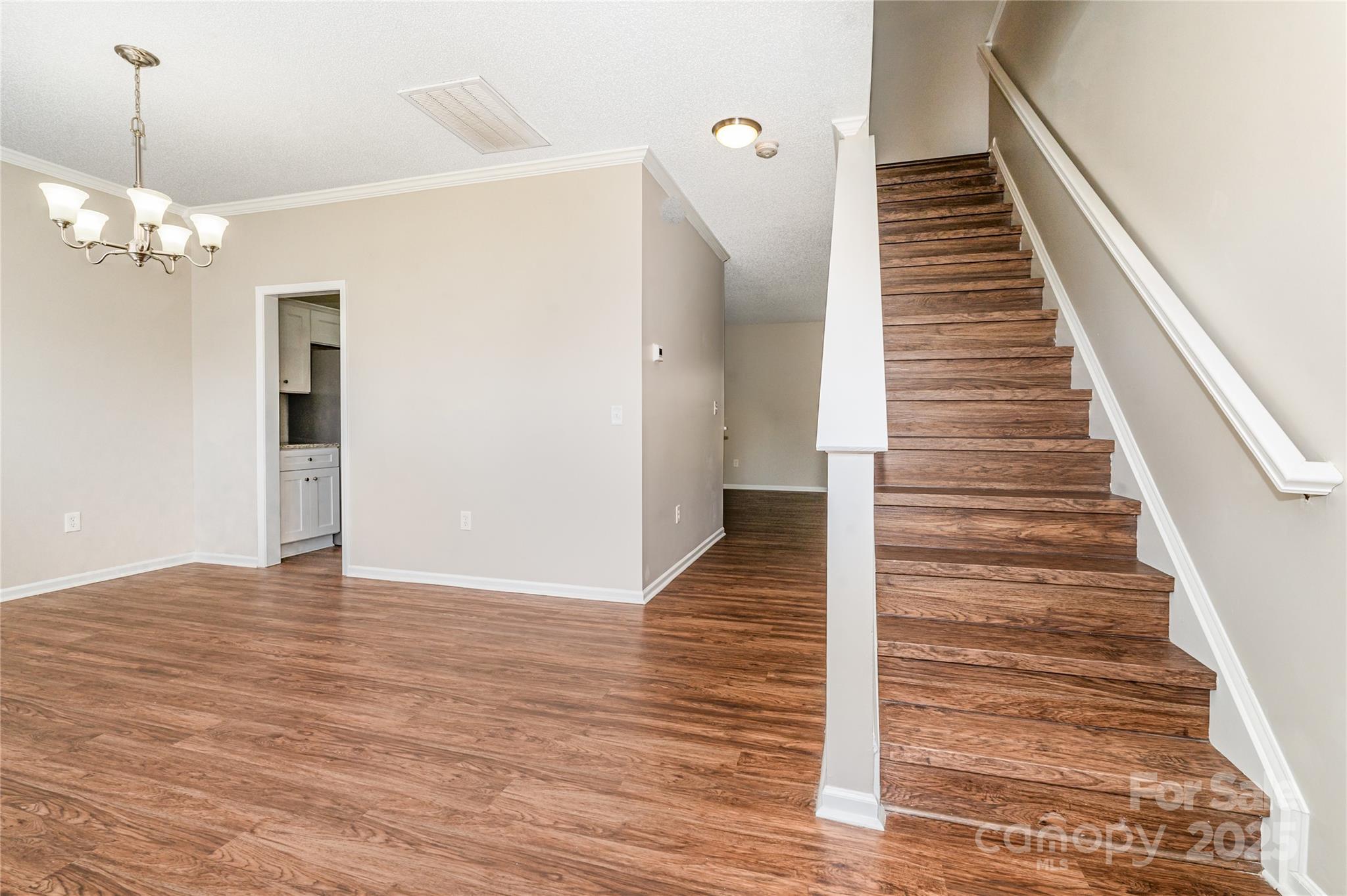 9012 Hedge Maple Road Charlotte, NC 28269 - Photo 3 of 22