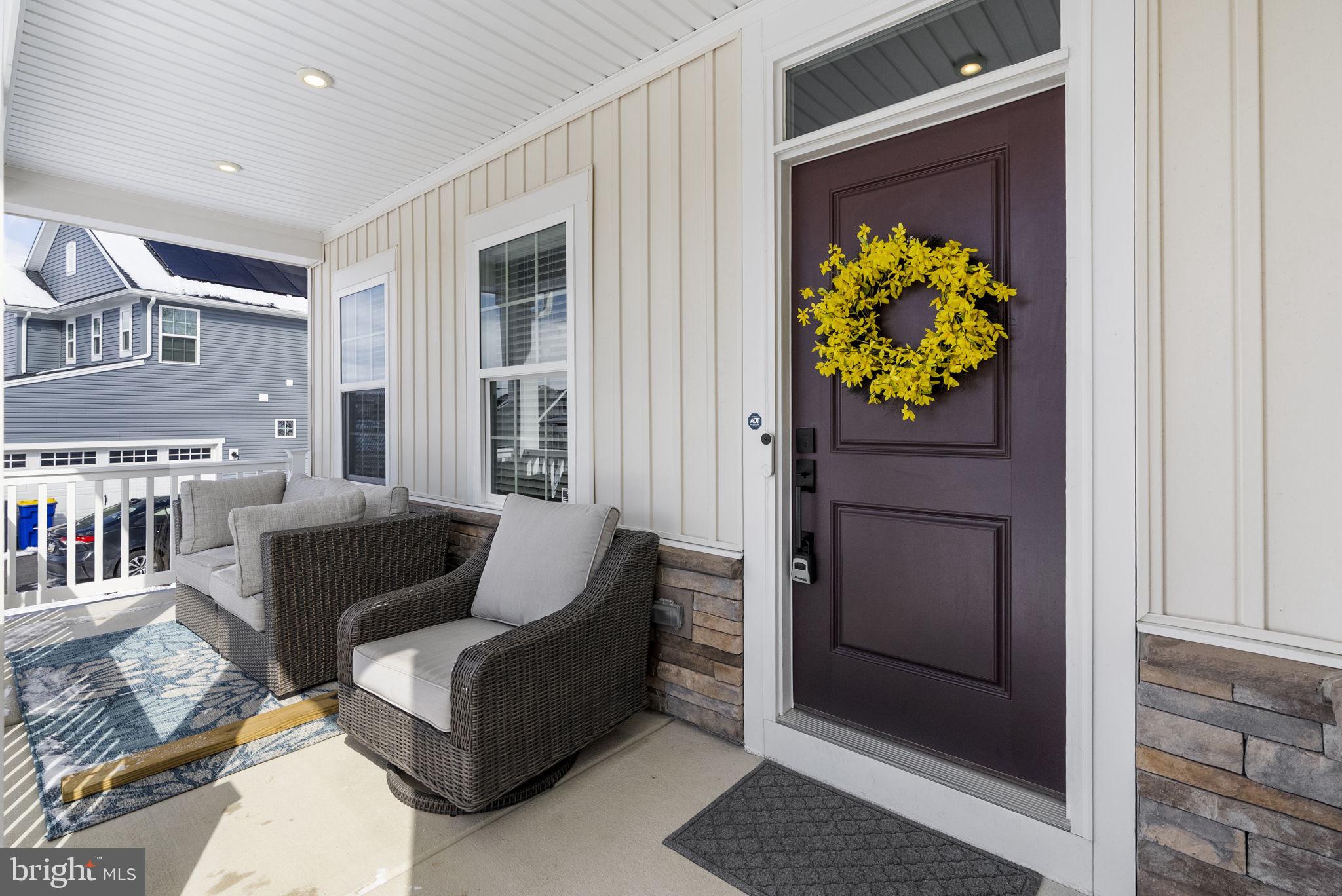 112 Frame Drive Coatesville, PA 19320 - Photo 6 of 55 a living room with furniture and a potted plant