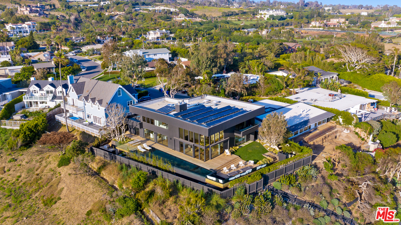 6463 Surfside Way Malibu, CA 90265 - Photo 3 of 31 an aerial view of a house with a ocean view