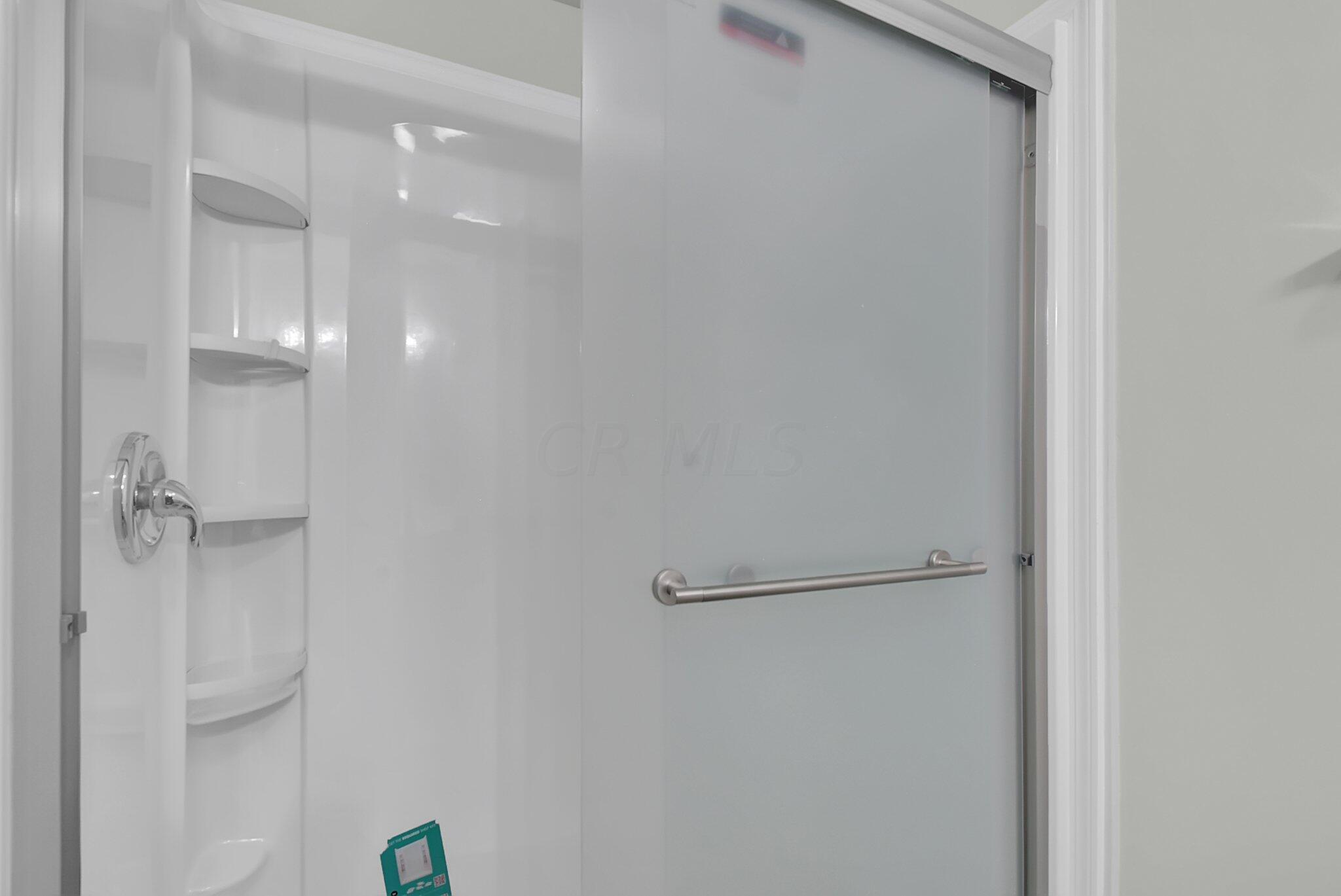 5566 Roche Drive Columbus, OH 43229 - Photo 26 of 29 bathroom 2