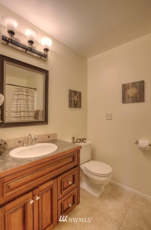1719 Southeast 18th Place Renton, WA 98055 - Photo 15 of 25