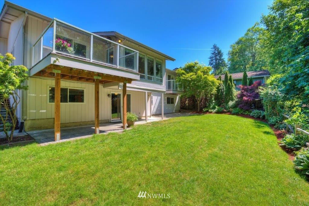 1719 Southeast 18th Place Renton, WA 98055 - Photo 16 of 25