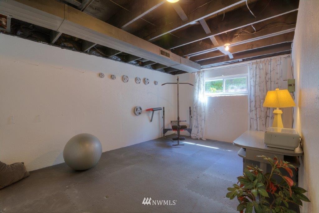 1719 Southeast 18th Place Renton, WA 98055 - Photo 21 of 25