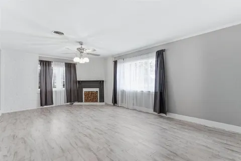 $189,000 | 4718 Sale Lane, Lake Charles, LA 70605