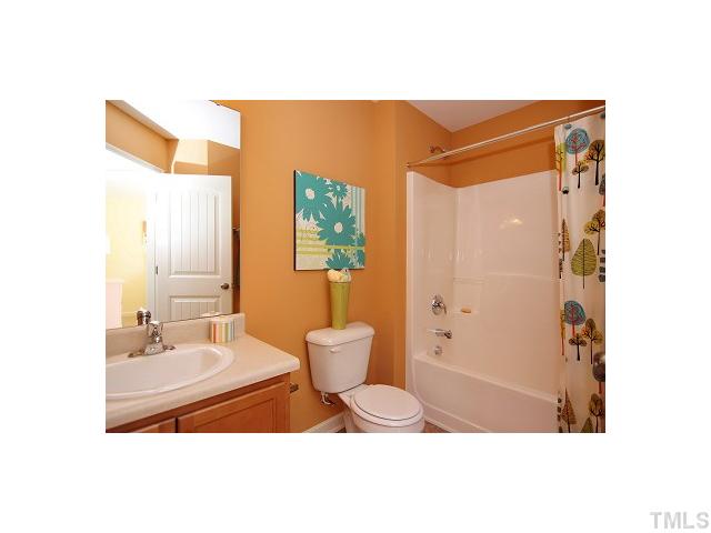 5149 Busted Rock Trail Raleigh, NC 27610 - Photo 10 of 17 Gallery Image 10