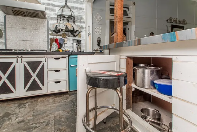 $155,000 | 307 West Railroad Avenue, Osyka, MS 39657