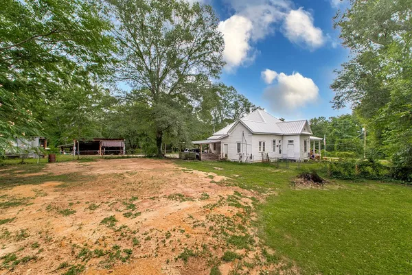 $169,000 | 307 West Railroad Avenue, Osyka, MS 39657
