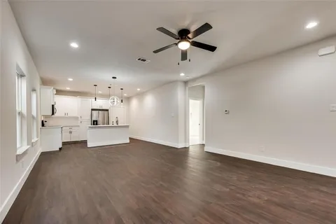 $2,400 | 4024 Colonial Avenue, Dallas, TX 75215