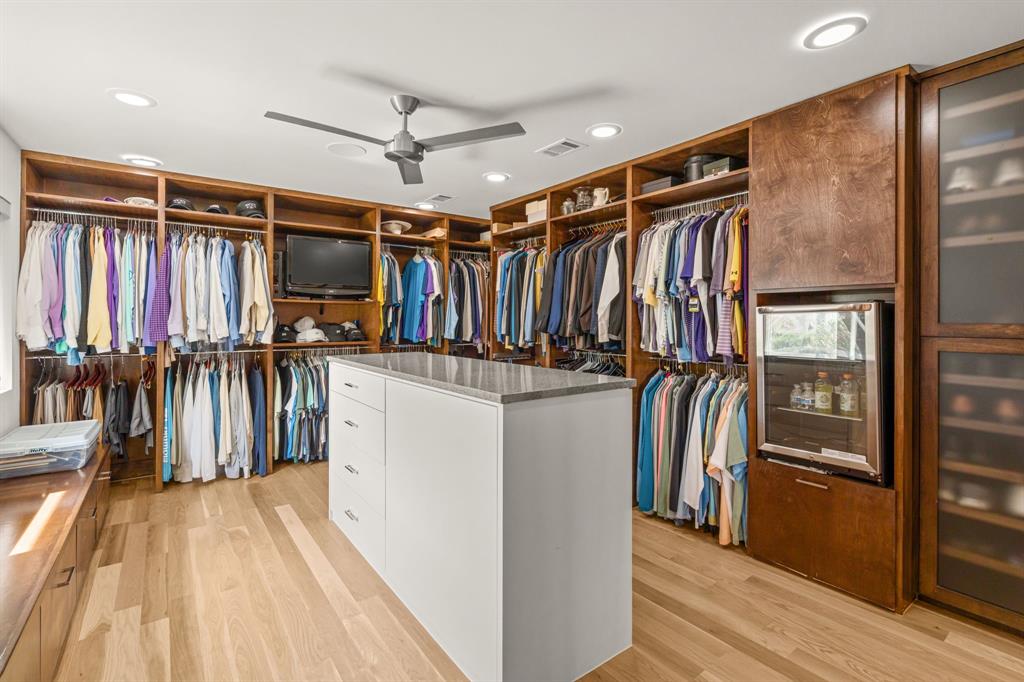 4400 Ridgehaven Road Fort Worth, TX 76116 - Photo 24 of 40 Second Primary Closet