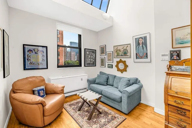 $2,100,000 | 400 West 23rd Street, Unit 6JK | Chelsea