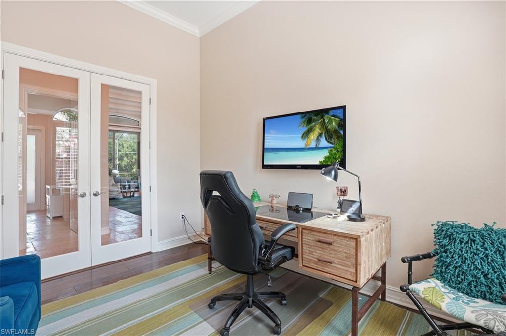 6453 Costa Circle Naples, FL 34113 - Photo 18 of 47
