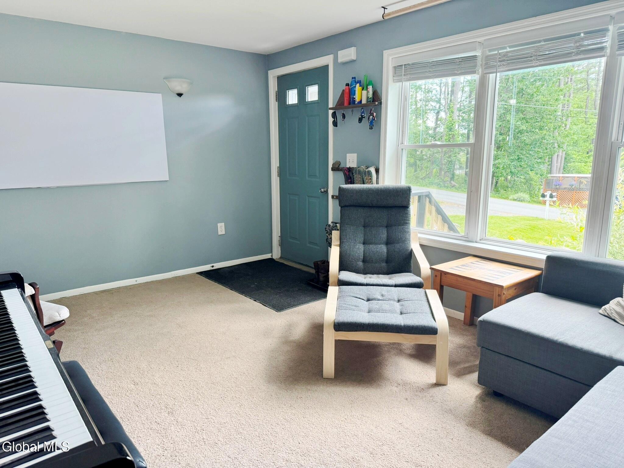 26 Knob Hill Road Sand Lake, NY 12018 - Photo 13 of 38 Living Room