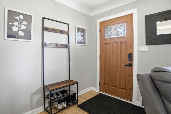 $335,000 | 2303 7th Avenue East, North St. Paul, MN 55109