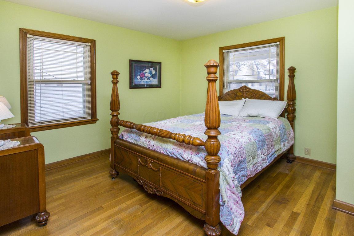865 South Remington Road Columbus, OH 43209 - Photo 19 of 57