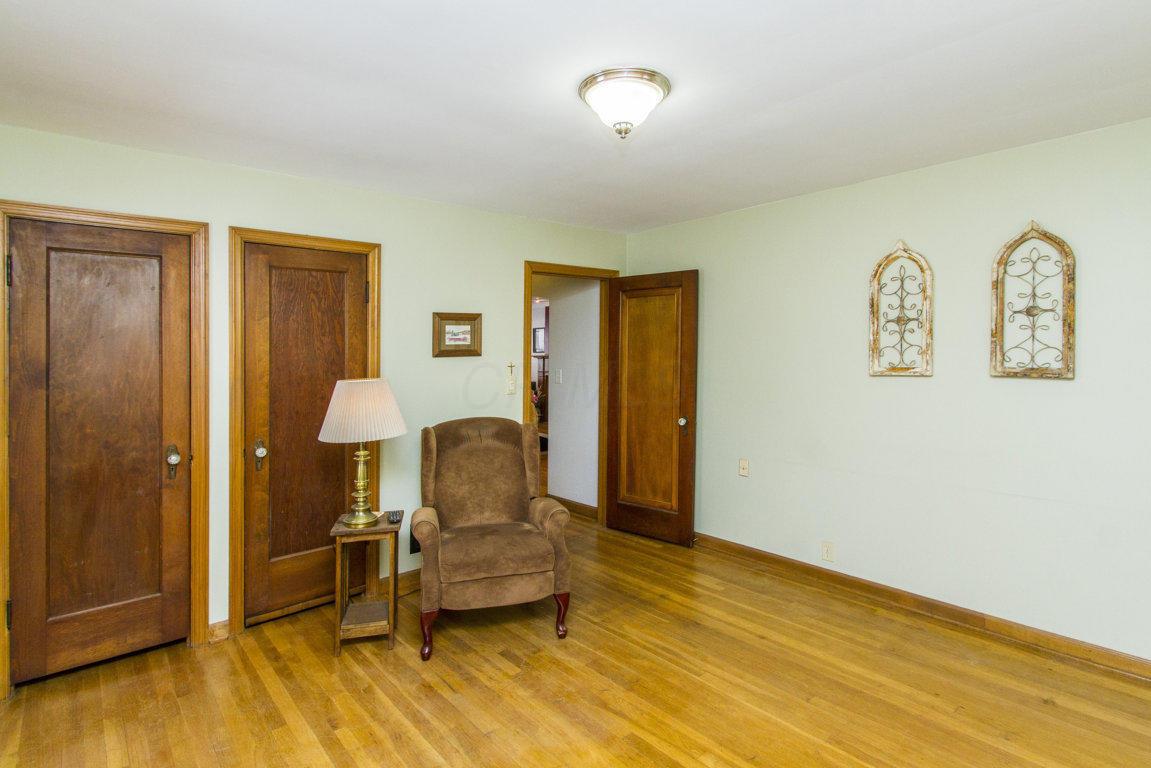865 South Remington Road Columbus, OH 43209 - Photo 22 of 57