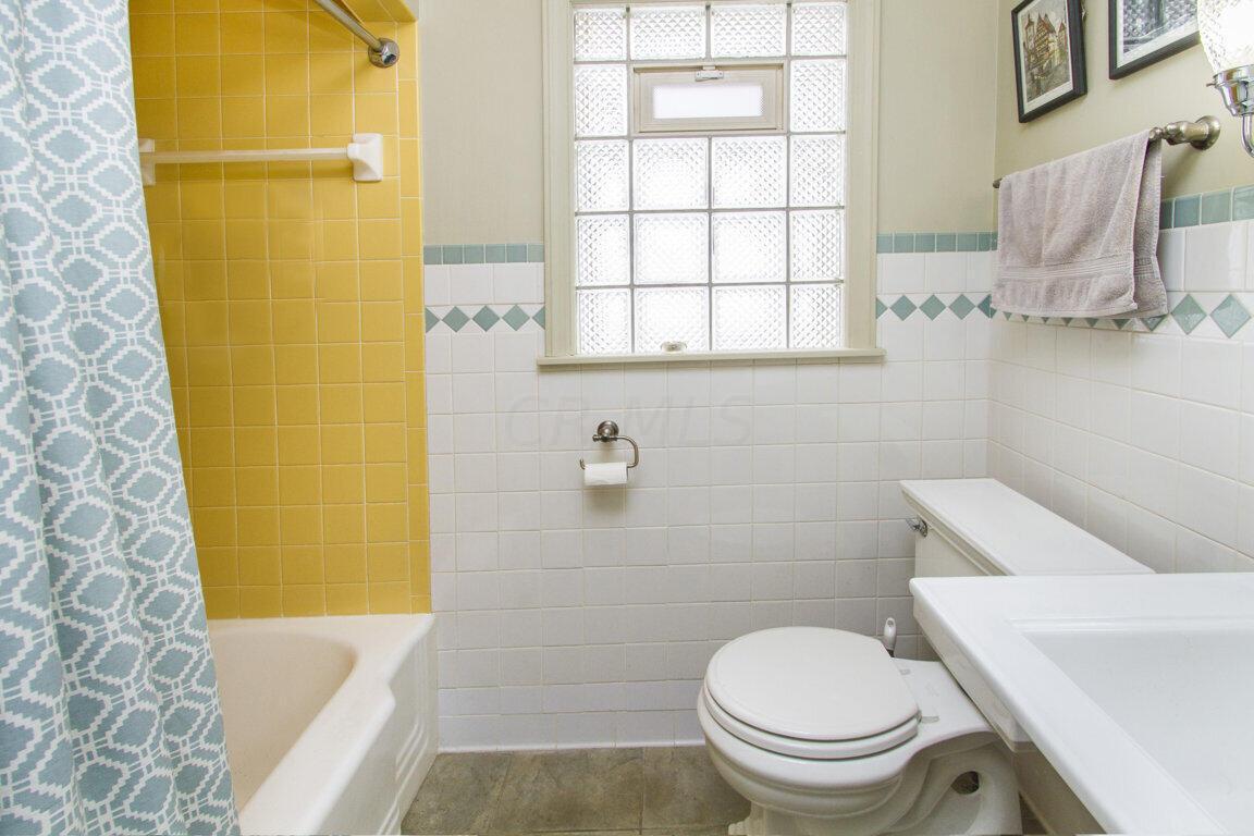 865 South Remington Road Columbus, OH 43209 - Photo 24 of 57