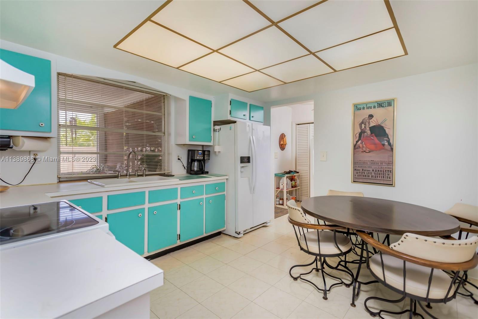 1521 North Park Road Hollywood, FL 33021 - Photo 8 of 25 Gallery Image 8