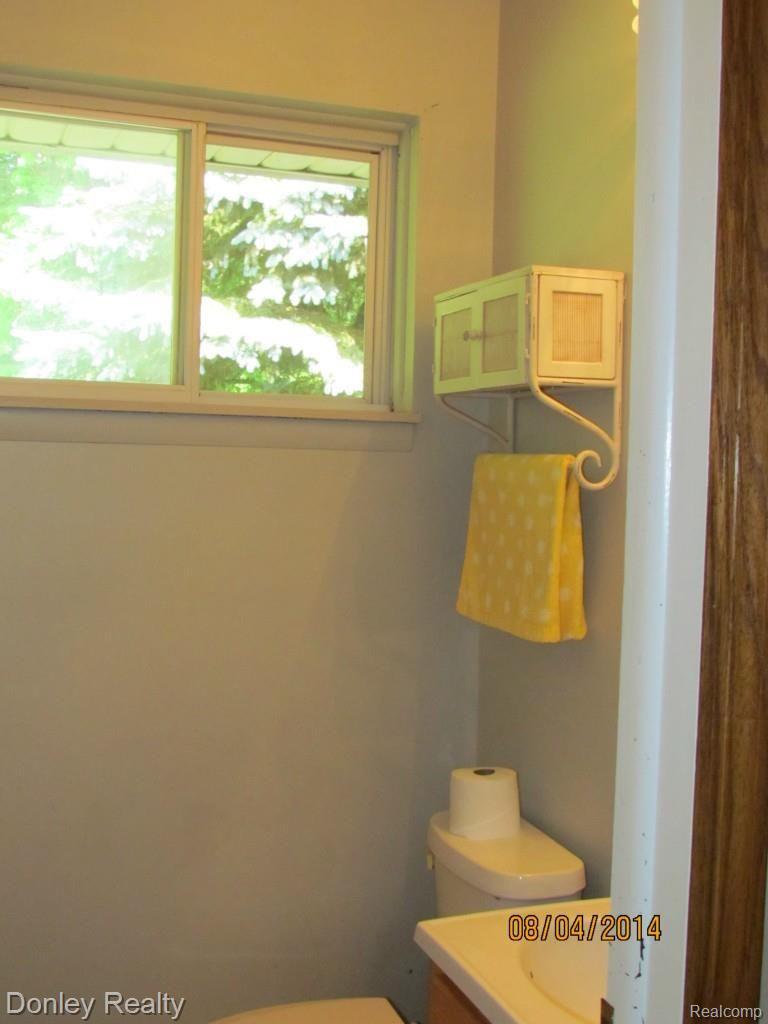 6627 Smith Road Clifford, MI 48727 - Photo 6 of 16 6627 Smith Road (23).jpg