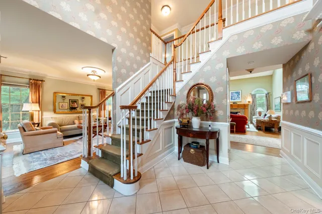 $1,199,000 | 3 Hyatt Lane, Somers, NY 10589