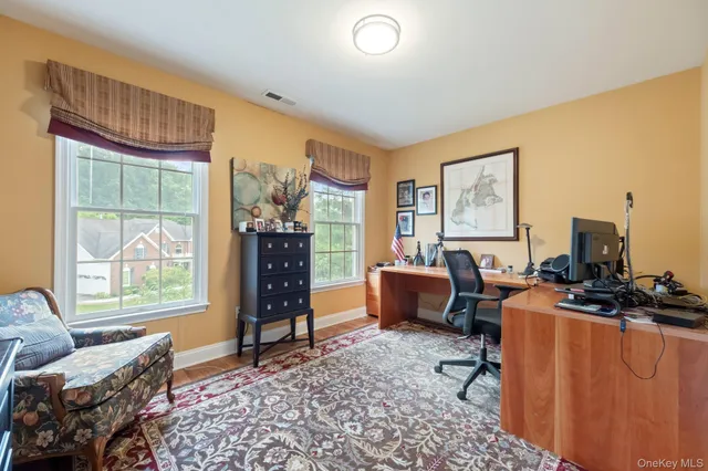 $1,199,000 | 3 Hyatt Lane, Somers, NY 10589