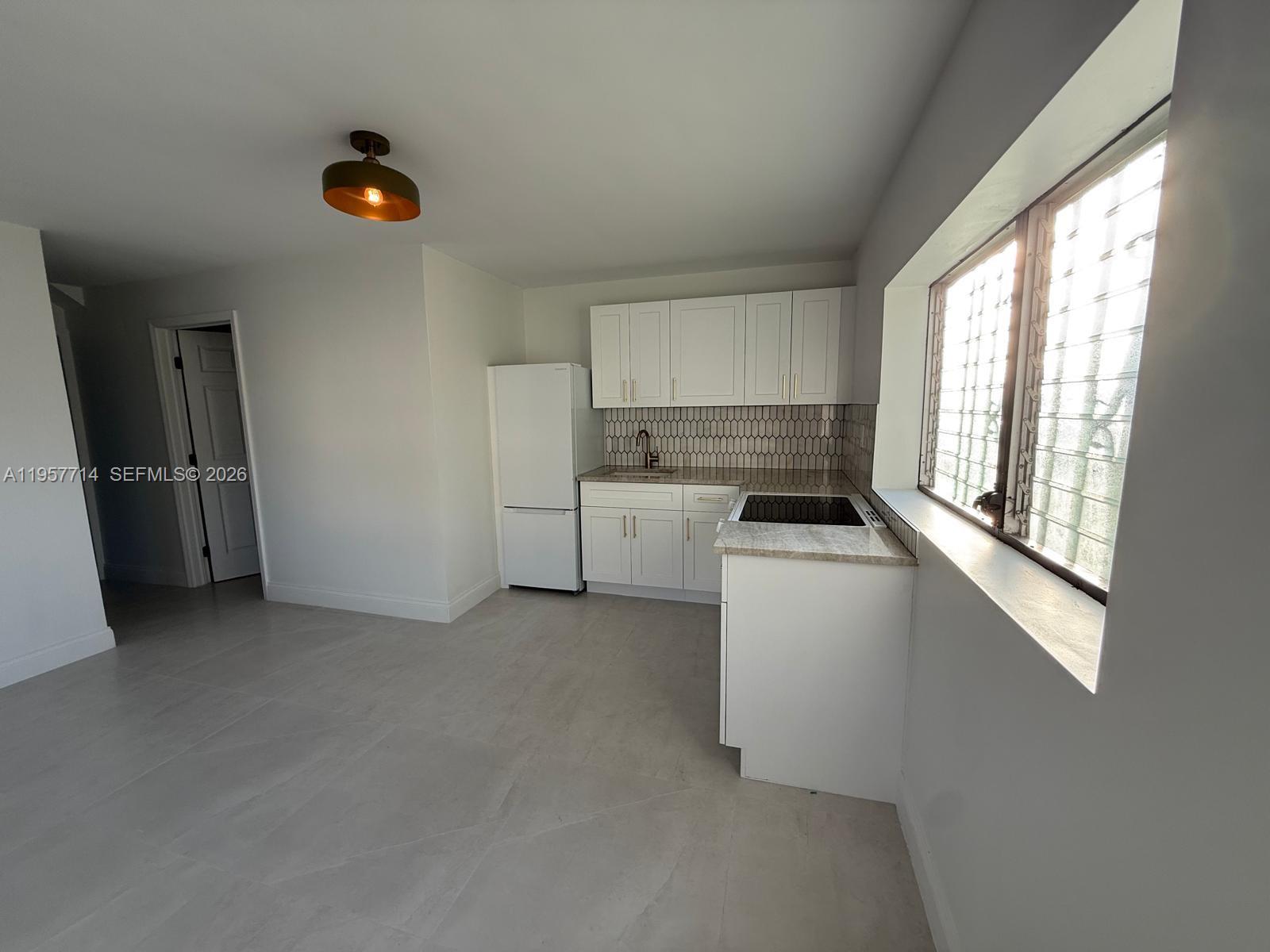 525 Southwest 22nd Avenue, Unit B Miami, FL 33135 - Photo 2 of 10