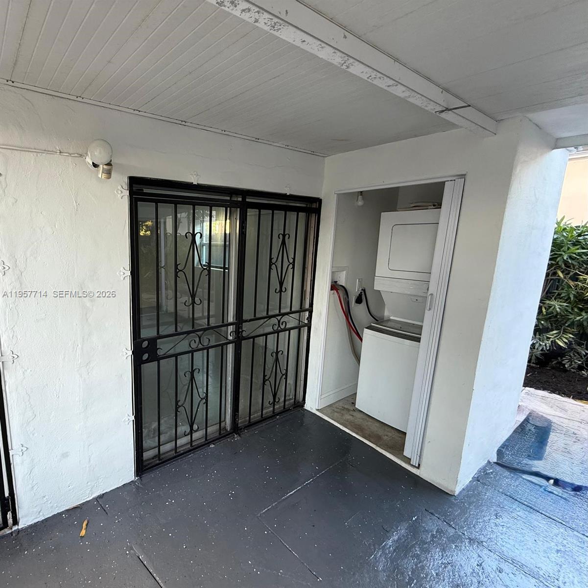 525 Southwest 22nd Avenue, Unit B Miami, FL 33135 - Photo 9 of 10