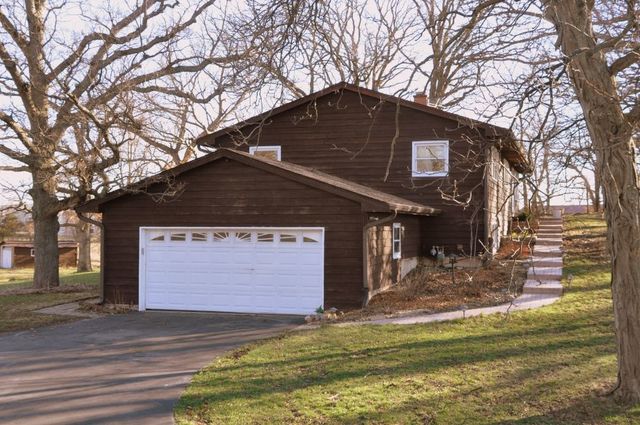 37W840 Big Timber Road Elgin, IL 60124 - Photo 32 of 35