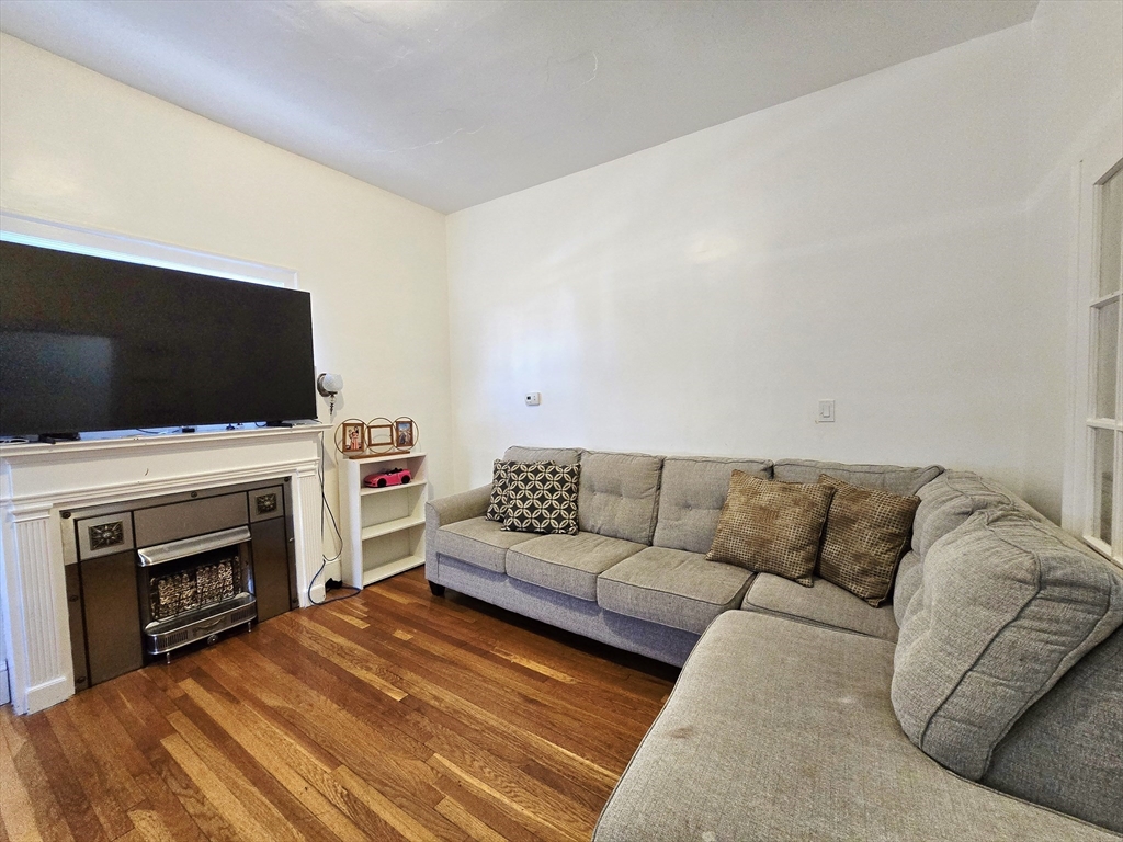 14 Harding Avenue Everett, MA 02149 - Photo 26 of 40