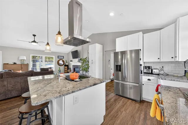 $405,000 | 145 Southview Drive, Troy, MO 63379