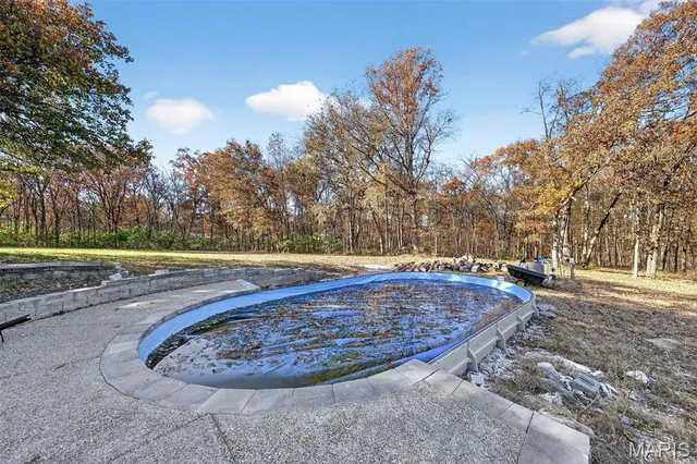 $405,000 | 145 Southview Drive, Troy, MO 63379