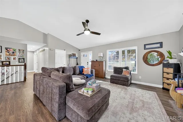 $405,000 | 145 Southview Drive, Troy, MO 63379