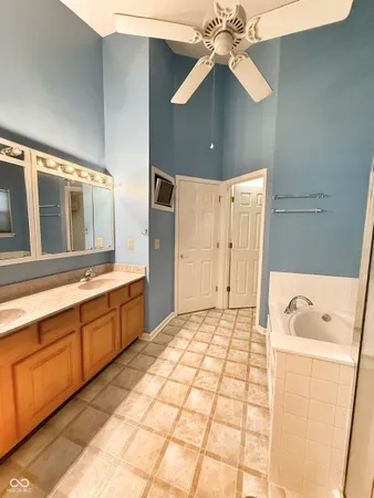 $2,500 | 878 Woodgate Lane, Greenwood, IN 46143