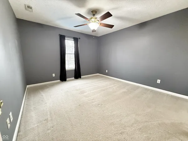 $2,500 | 878 Woodgate Lane, Greenwood, IN 46143