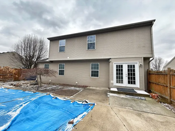 $2,500 | 878 Woodgate Lane, Greenwood, IN 46143