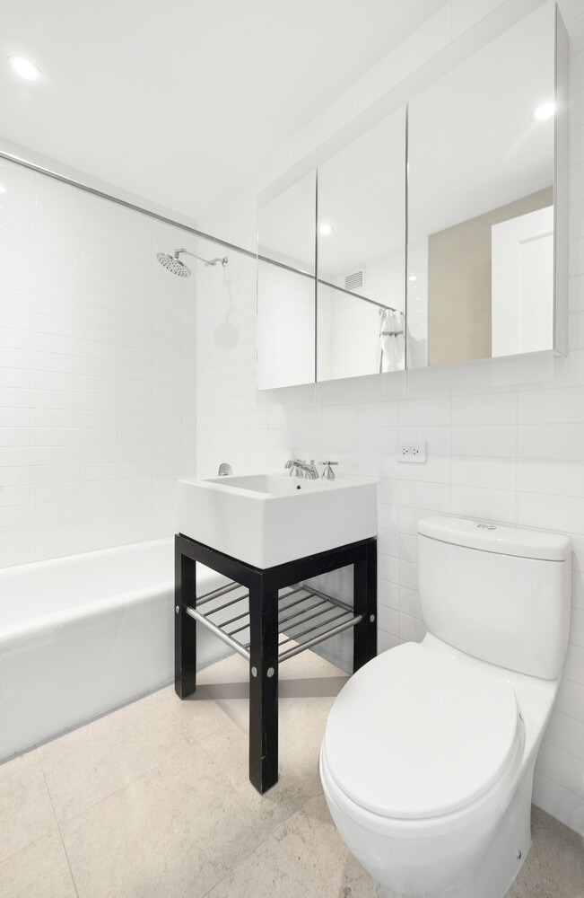 70 Little West Street, Unit 20B Manhattan, NY 10004 - Photo 11 of 27