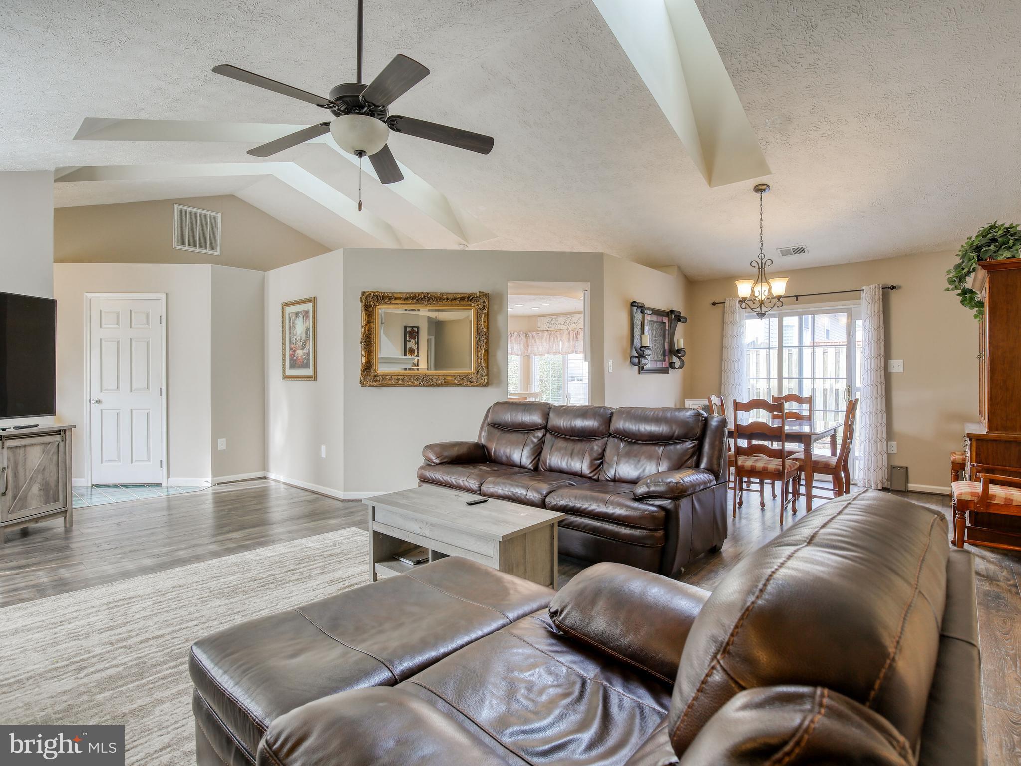 300 Canyon Road Winchester, VA 22602 - Photo 10 of 29