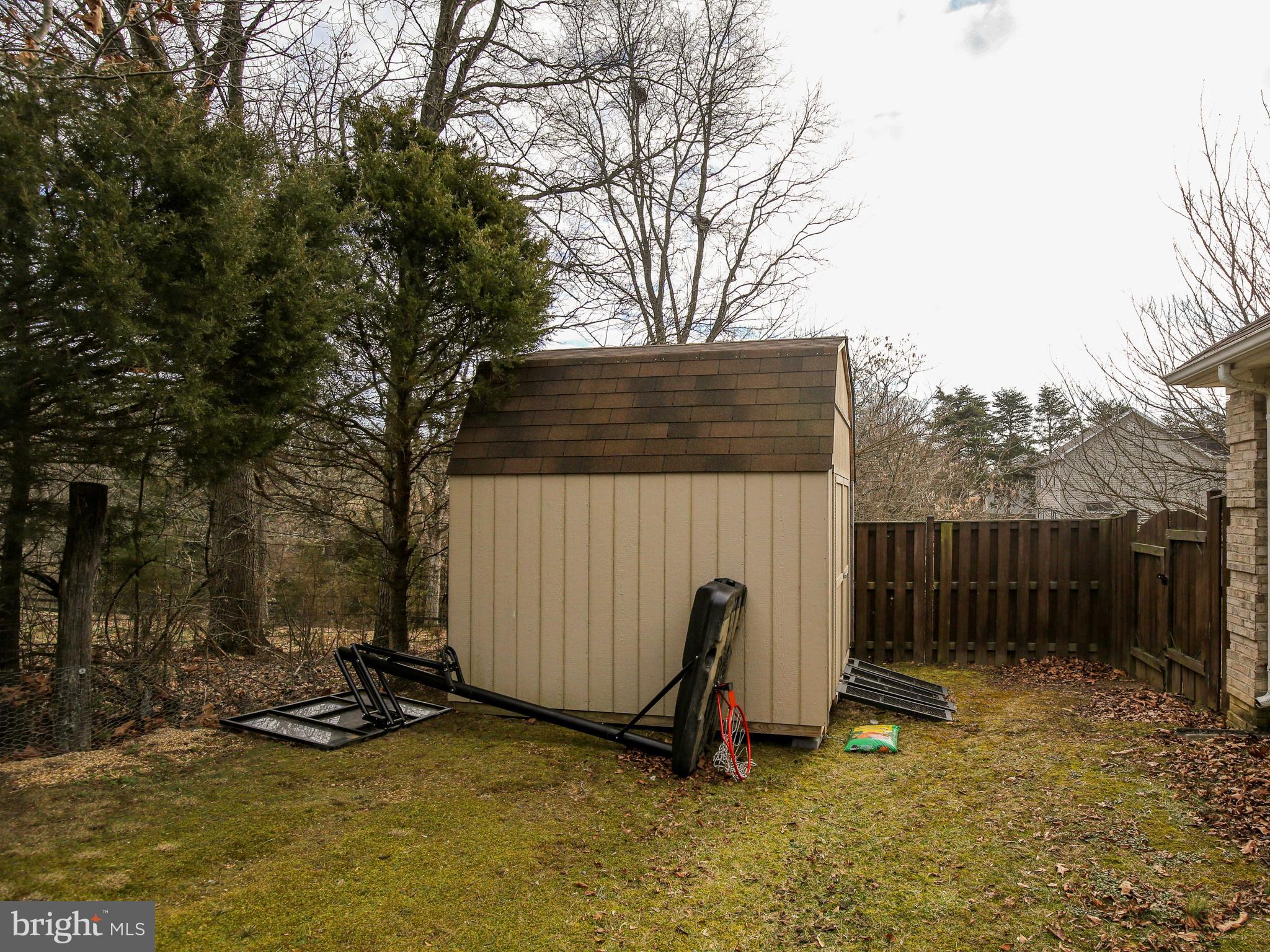 300 Canyon Road Winchester, VA 22602 - Photo 6 of 29 New shed