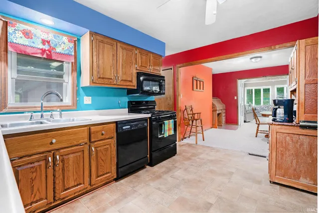 $415,000 | 510 West Crystal Valley Drive, Middlebury, IN 46540