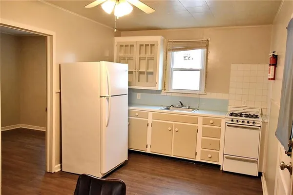 $299,900 | 636-38 Ave F, Westwego, LA 70094