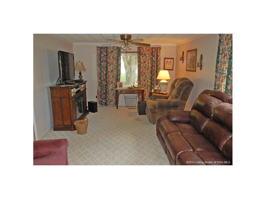 7009 Pekin Road Greenville, IN 47124 - Photo 4 of 26 Gallery Image 4