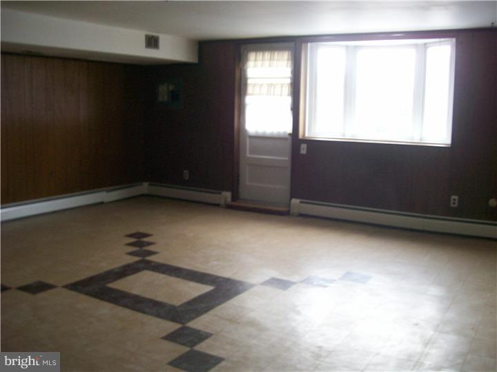 425 Rennard Street Philadelphia, PA 19116 - Photo 10 of 10 Gallery Image 10