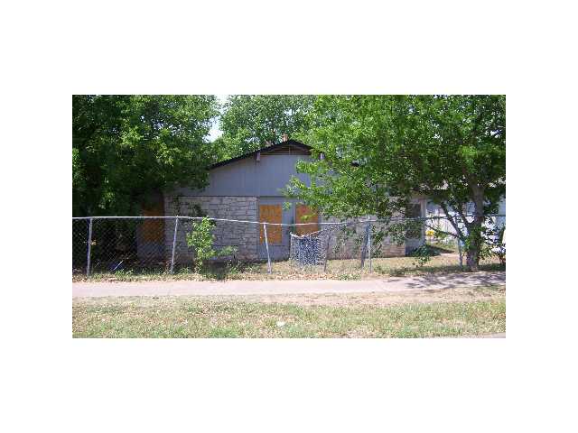 5308 South Pleasant Valley Road Austin, TX 78744 - Photo 1 of 1 Exterior Front