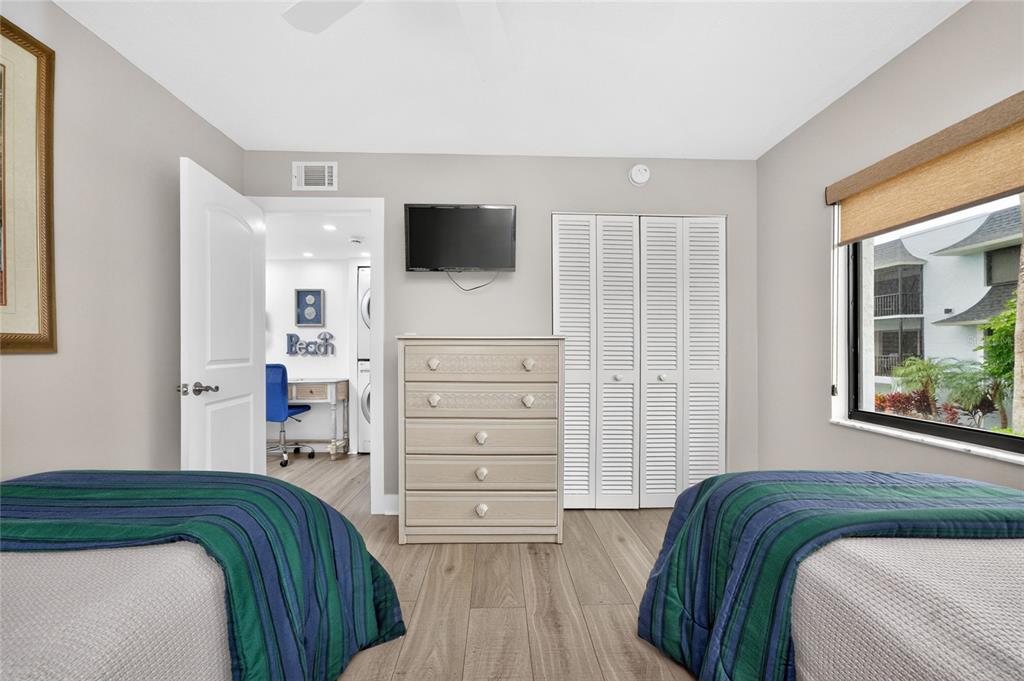 2810 North Beach Road, Unit 108 Englewood, FL 34223 - Photo 34 of 61