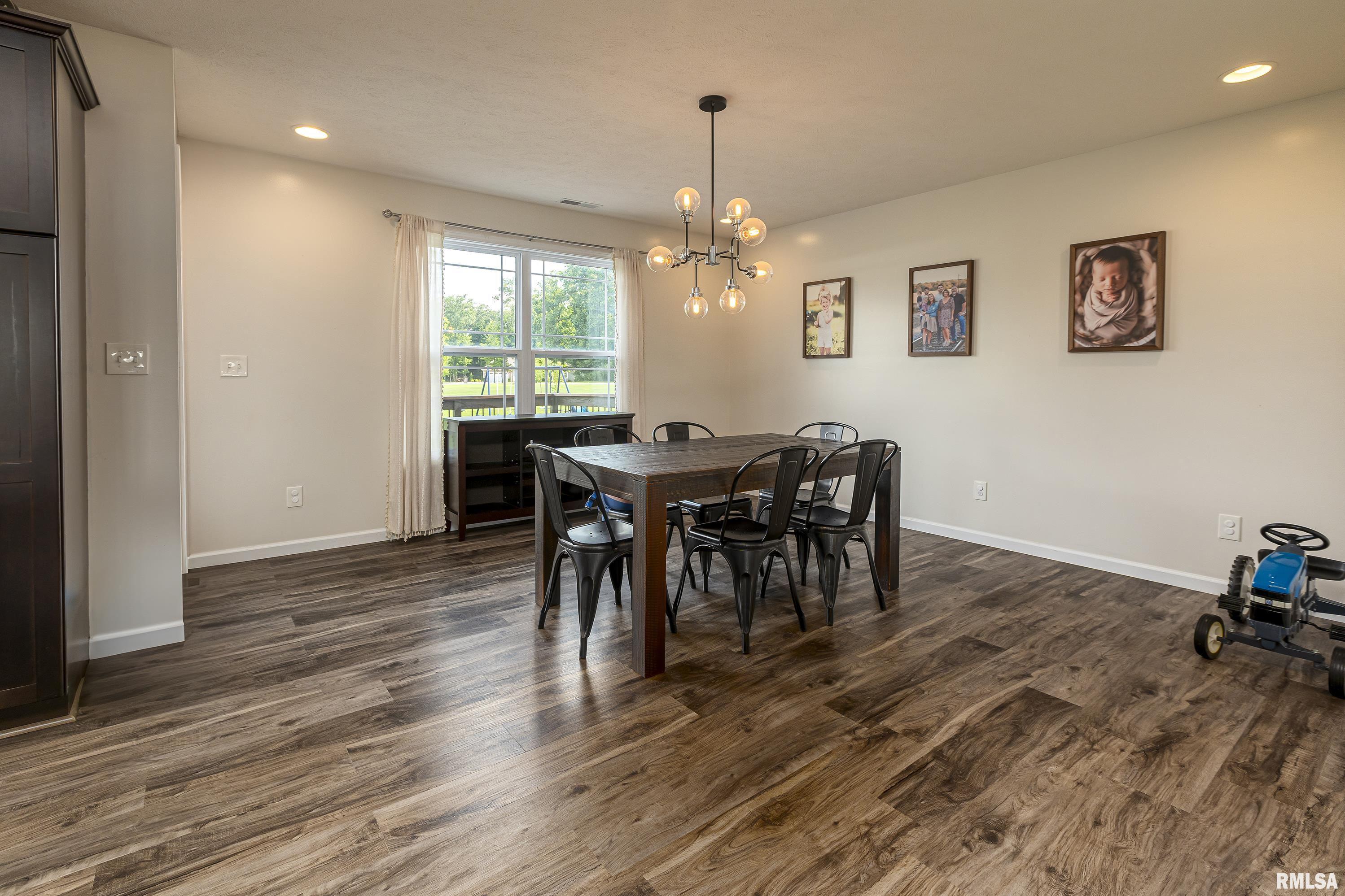 15665 Jadin Road Marion, IL 62959 - Photo 11 of 31 Gallery Image 11