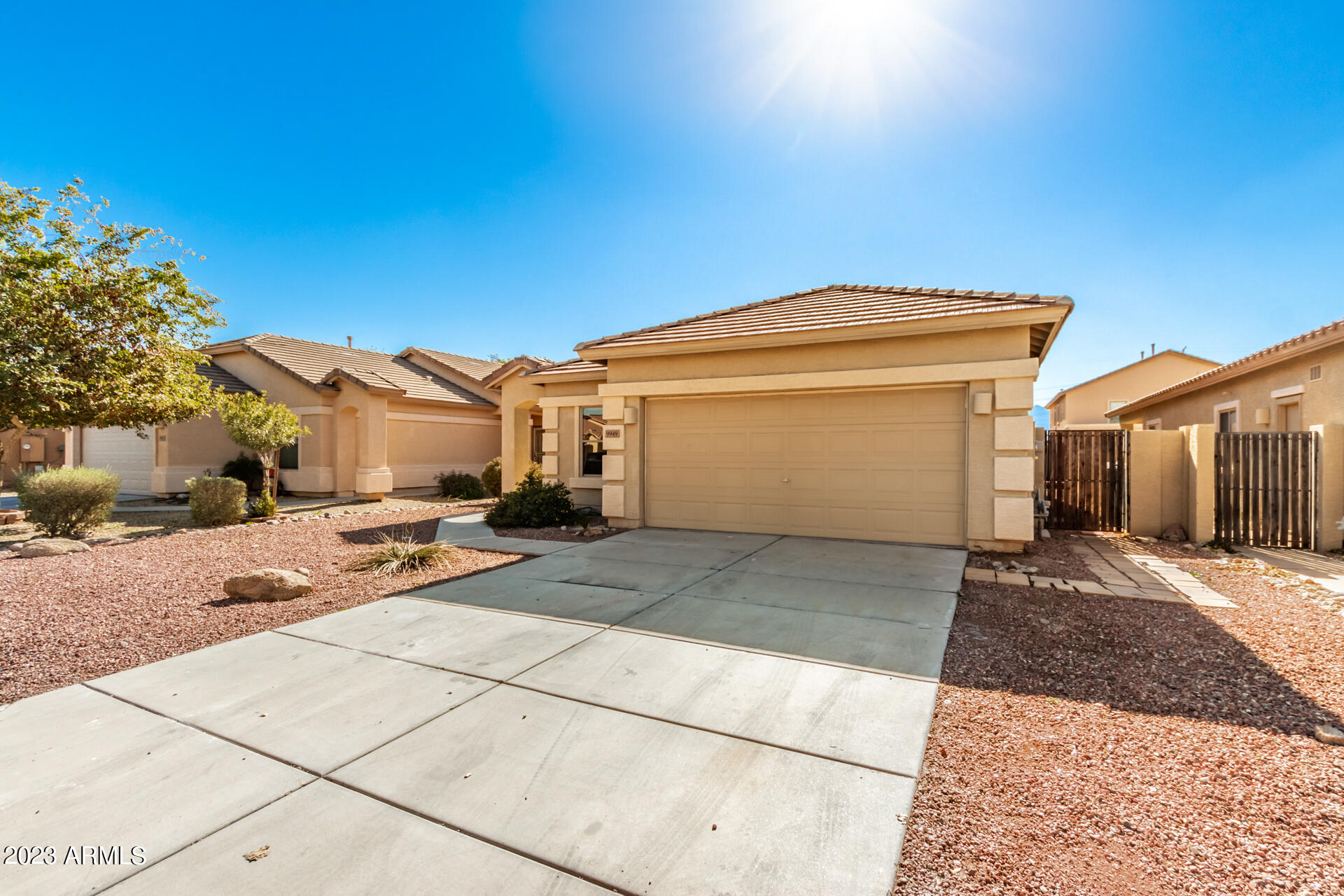 9949 West Chipman Road Tolleson, AZ 85353 - Photo 5 of 32 03-Chipman