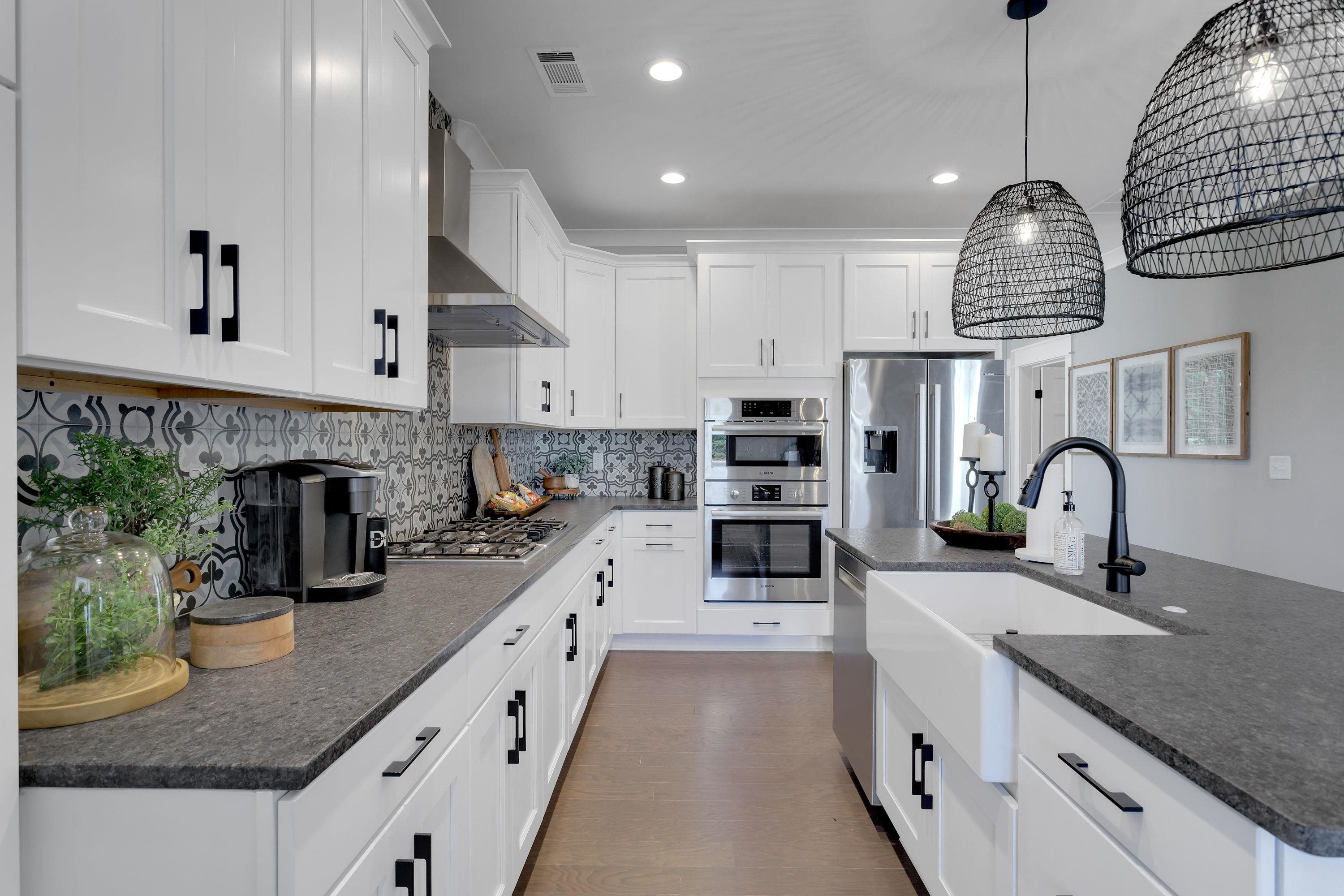1317 South Pinot Road Duncan, SC 29334 - Photo 7 of 35 Gallery Image 7