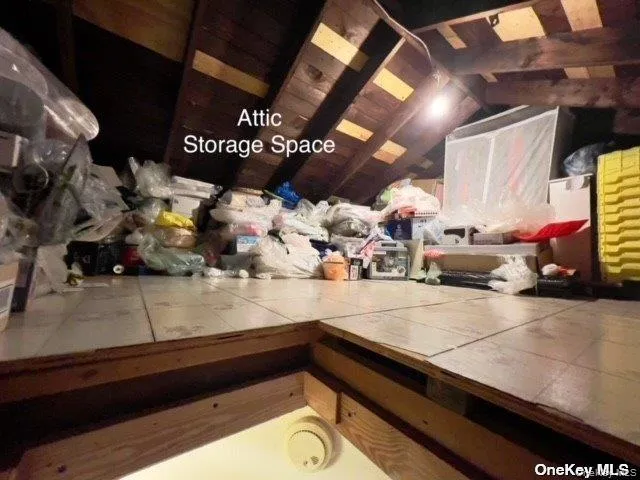 $389,990 | 220-34 67th Avenue, Unit 2LEVELS | Oakland Gardens